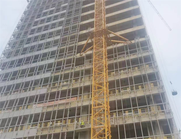 上海轻钢龙骨专修队电话
